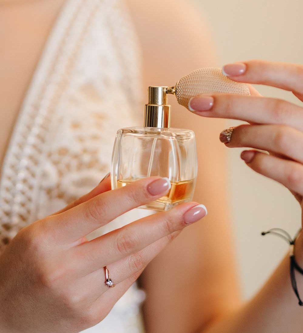 Perfume Cleopatra luxury bottle design